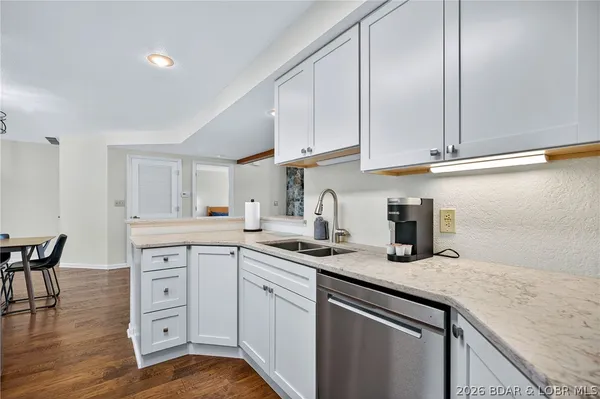 $375,000 | 5088 Summerset Circle, Unit D3, Osage Beach, MO 65065