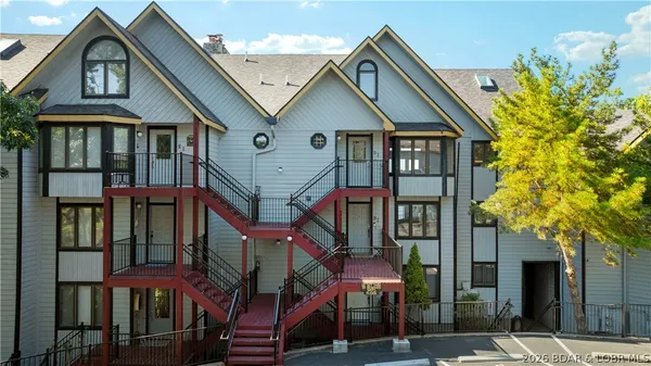 $375,000 | 5088 Summerset Circle, Unit D3, Osage Beach, MO 65065