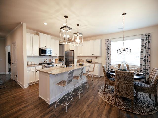 707 Chesterfield Court Inman, SC 29349 - Photo 2 of 8 Gallery Image 2