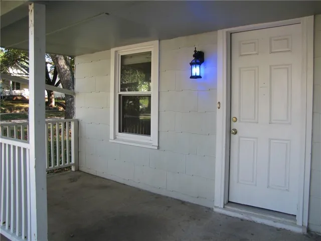 $98,000 | 613 South 4th Street, Independence, KS 67301