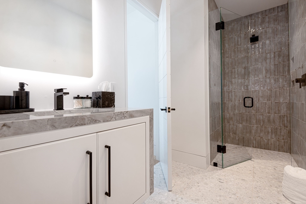 30 Devon Street Nantucket, MA 02554 - Photo 15 of 42