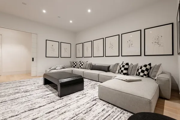 $100,000 | 30 Devon Street, Nantucket, MA 02554