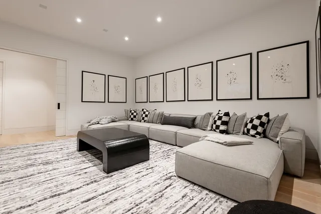 $100,000 | 30 Devon Street, Nantucket, MA 02554