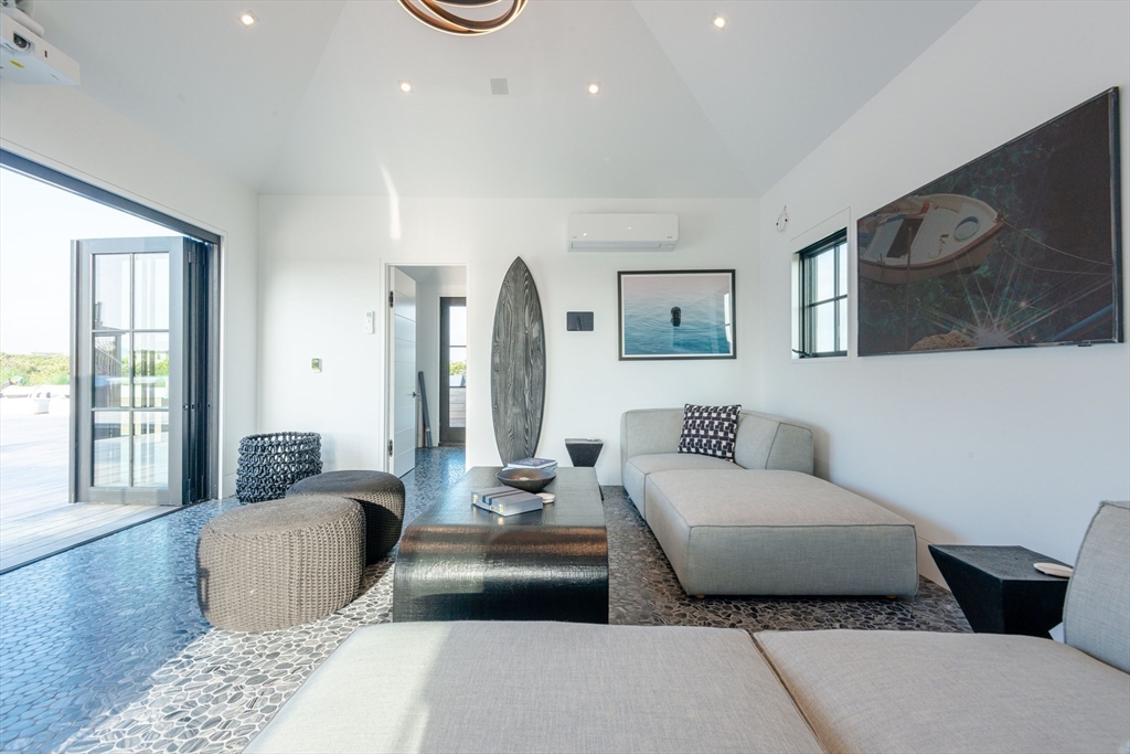 30 Devon Street Nantucket, MA 02554 - Photo 32 of 42