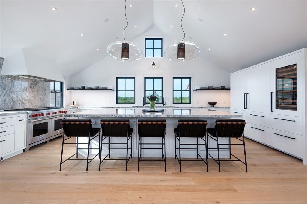 30 Devon Street Nantucket, MA 02554 - Photo 5 of 42