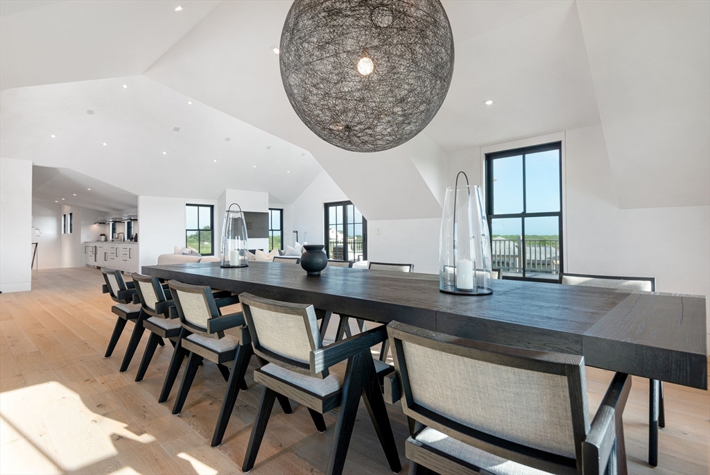 30 Devon Street Nantucket, MA 02554 - Photo 7 of 42