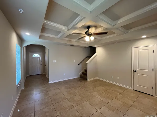 $1,325 | 6619 Arancione Avenue, Unit 104, San Antonio, TX 78233