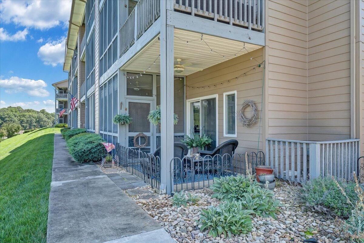 1209 Mariners Way, Unit 69 Huddleston, VA 24104 - Photo 37 of 72 37-MIB05709