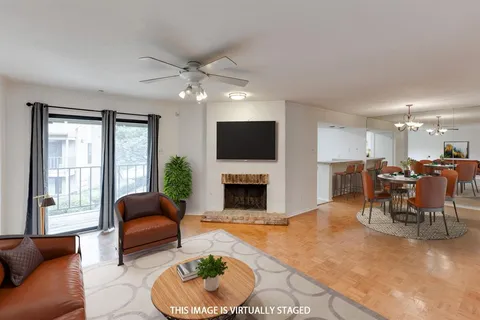 $184,900 | 15221 Berry Trail, Unit 304, Dallas, TX 75248