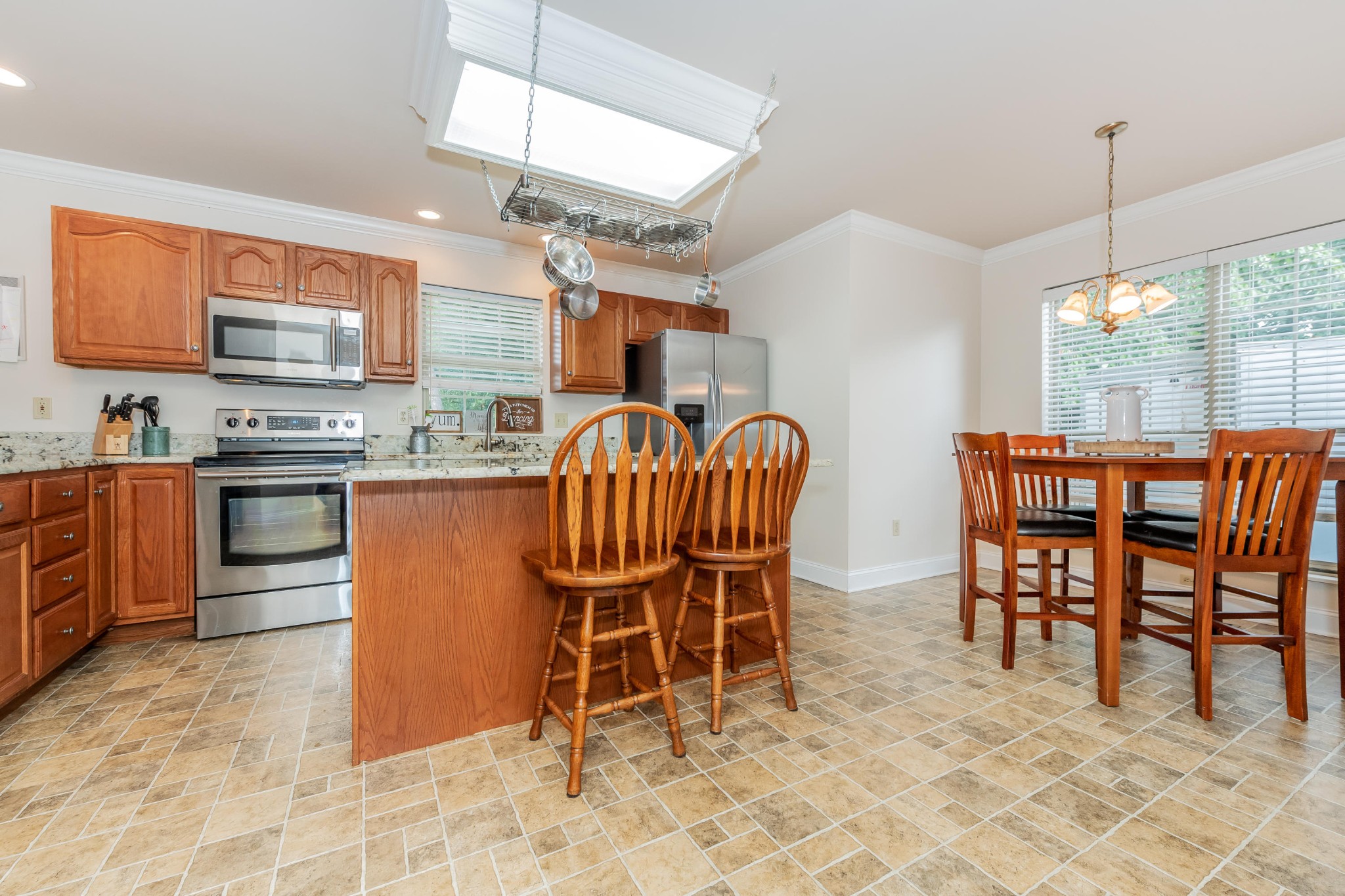 1417 Wineberry Road Powell, TN 37849 - Photo 14 of 32 Gallery Image 14