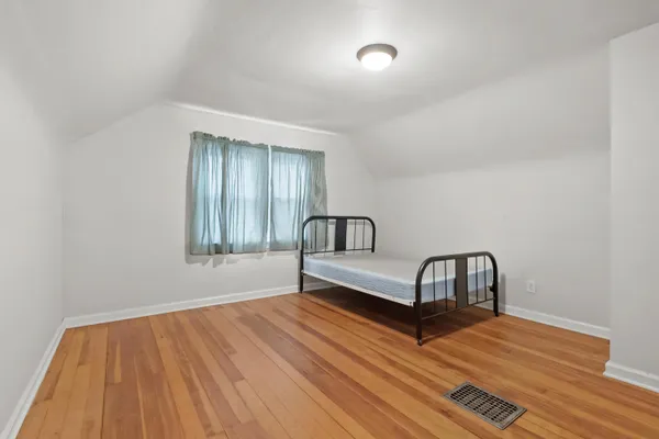 $270,000 | 2350 East B Avenue, Plainwell, MI 49080