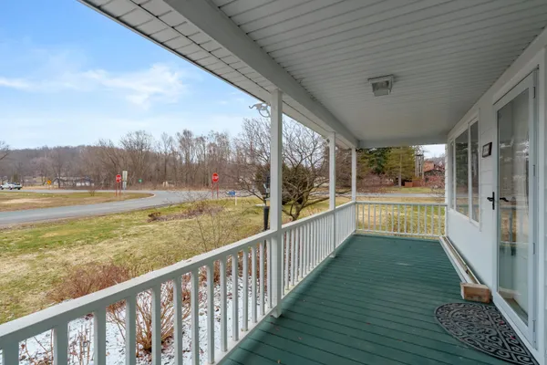 $270,000 | 2350 East B Avenue, Plainwell, MI 49080