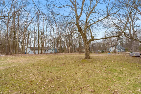 $270,000 | 2350 East B Avenue, Plainwell, MI 49080