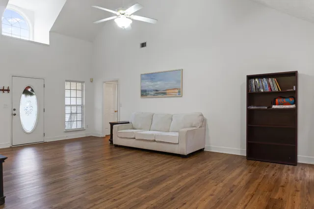 $307,400 | 53 Lake Hartwell Drive, North Augusta, SC 29841