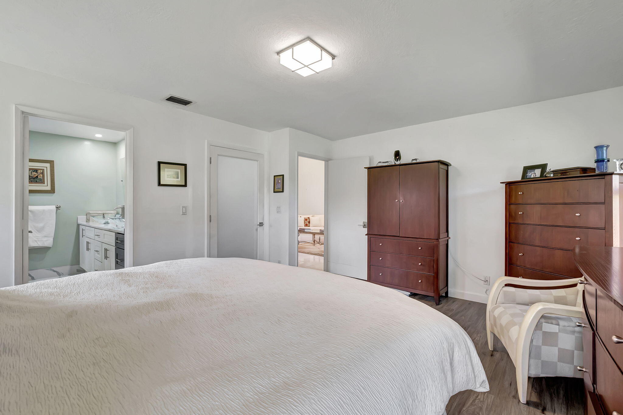 8255 Springlake Drive Boca Raton, FL 33496 - Photo 21 of 48 26-web-or-mls-DSC_8278