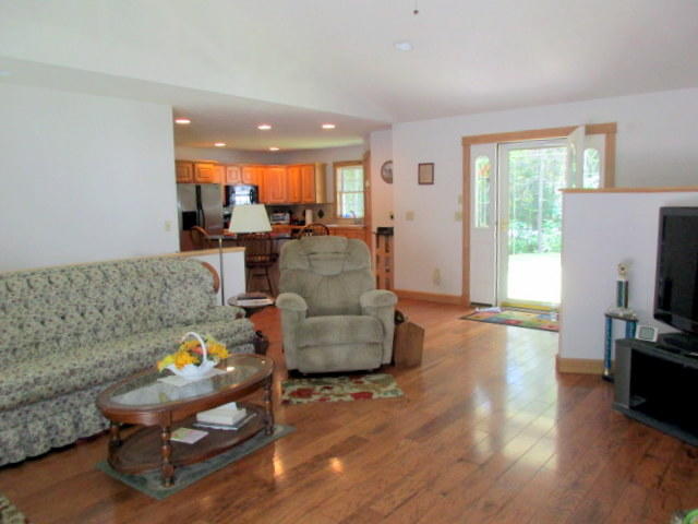 Entry into the living room