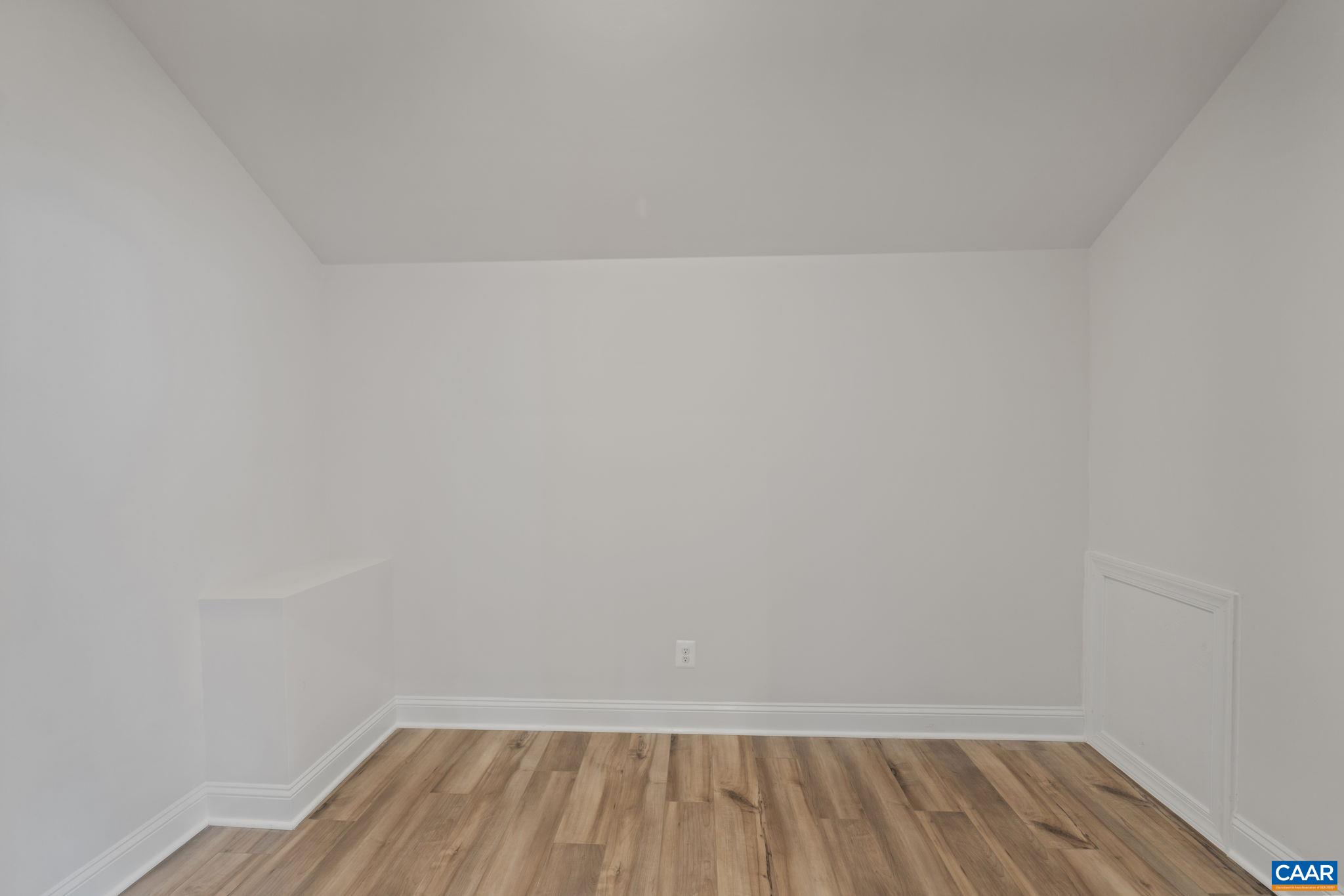 81 Springdale Road Waynesboro, VA 22980 - Photo 29 of 42 a view of small space