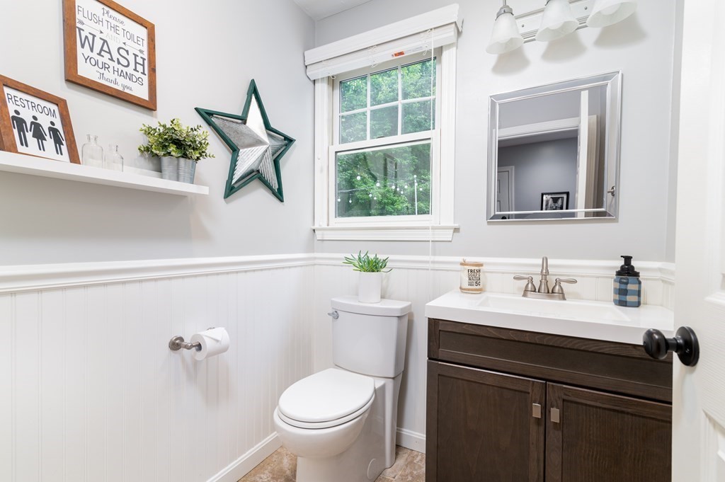 71 Island Road Millis, MA 02054 - Photo 15 of 39 Gallery Image 15