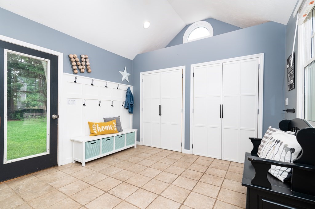 71 Island Road Millis, MA 02054 - Photo 4 of 39 Gallery Image 4
