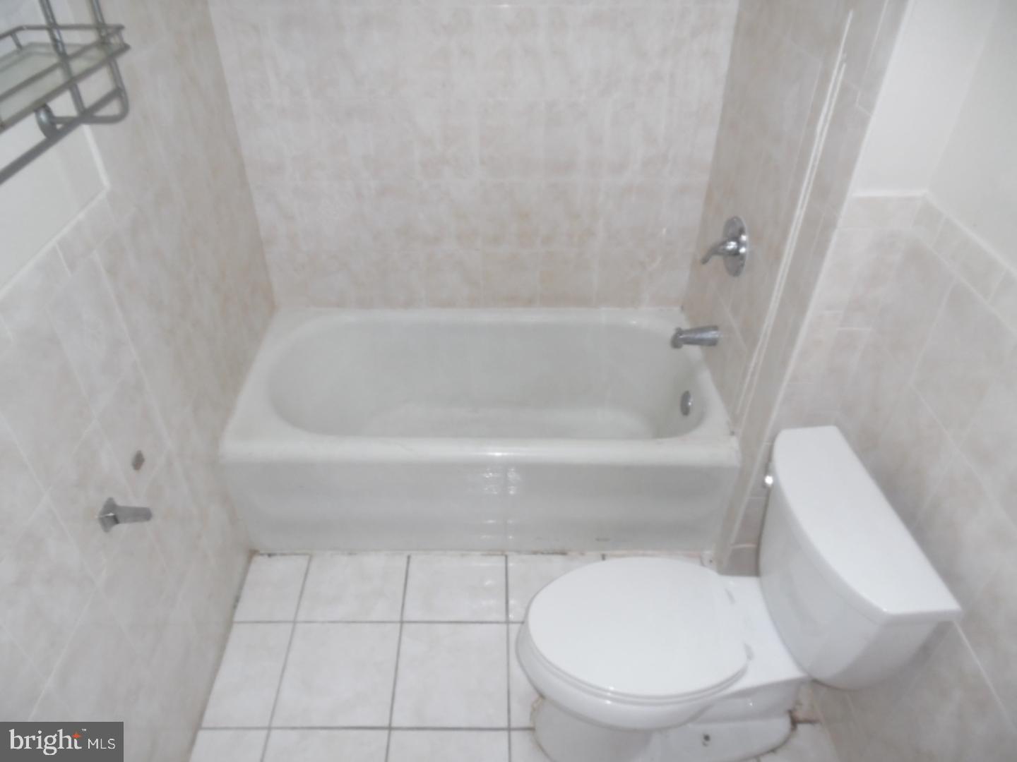 6963 Forrest Avenue Philadelphia, PA 19138 - Photo 16 of 23