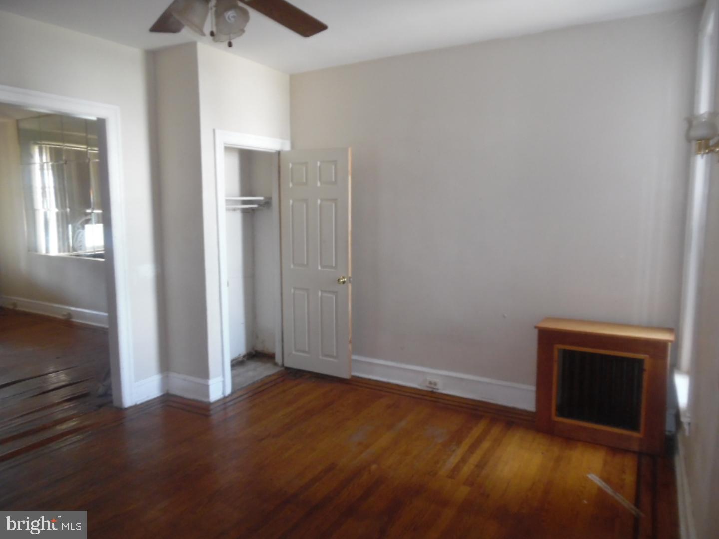 6963 Forrest Avenue Philadelphia, PA 19138 - Photo 4 of 23