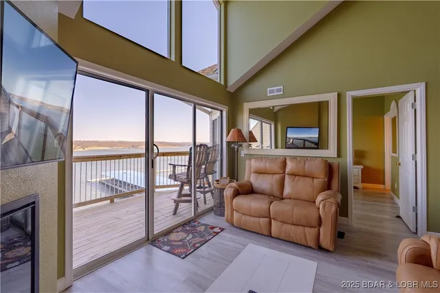 $429,000 | 1481 Ledges Drive, Unit 1049, Osage Beach, MO 65065