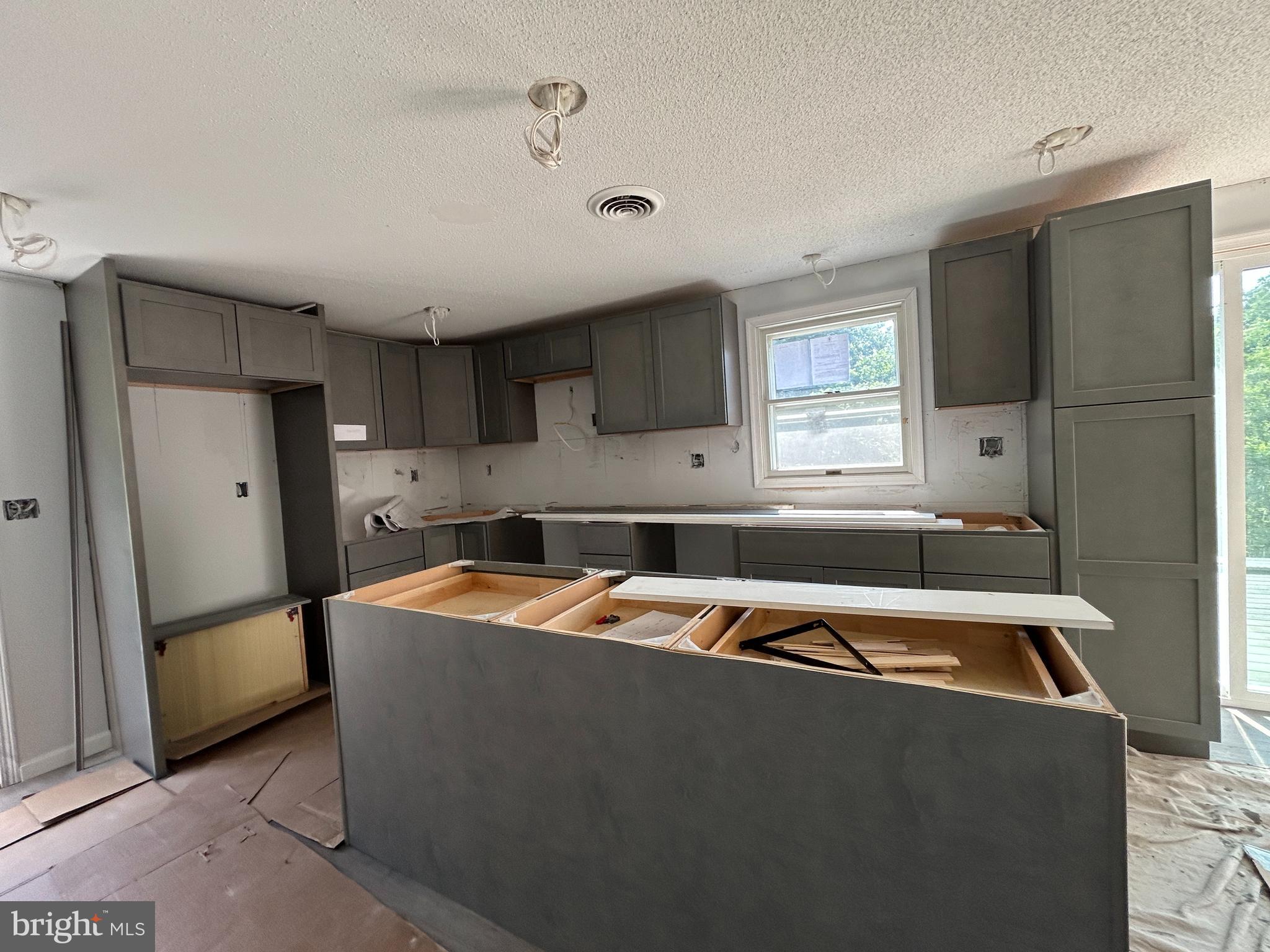 29007 Ridge Road Mount Airy, MD 21771 - Photo 20 of 24 Gallery Image 20