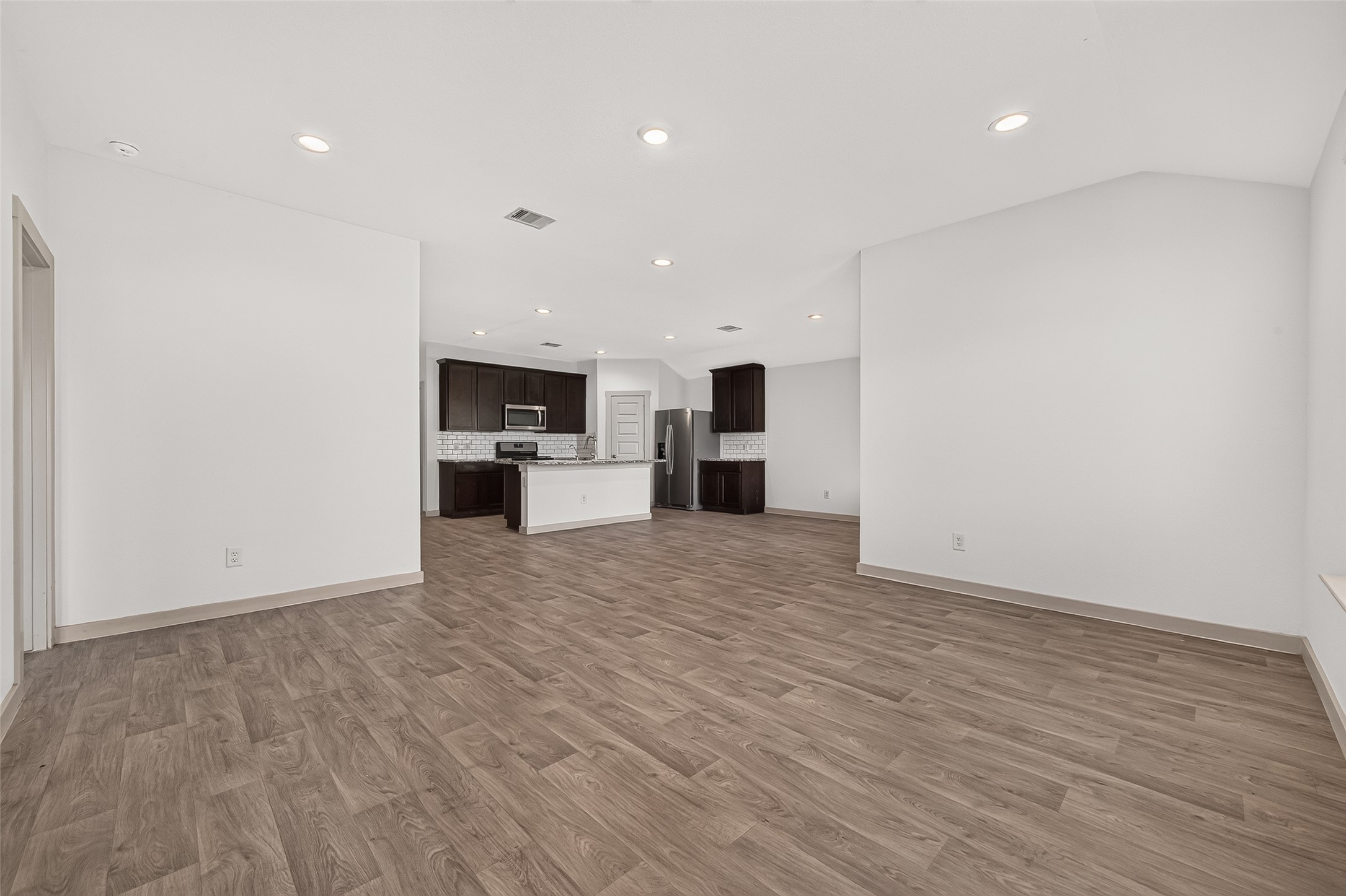 8043 Alcott Forest Lane Rosharon, TX 77583 - Photo 14 of 46 Gallery Image 14