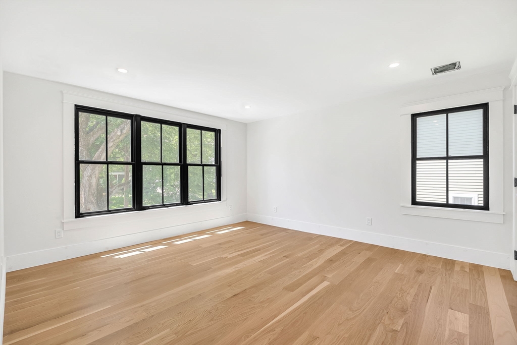 47 Rolling Lane Needham, MA 02492 - Photo 19 of 31
