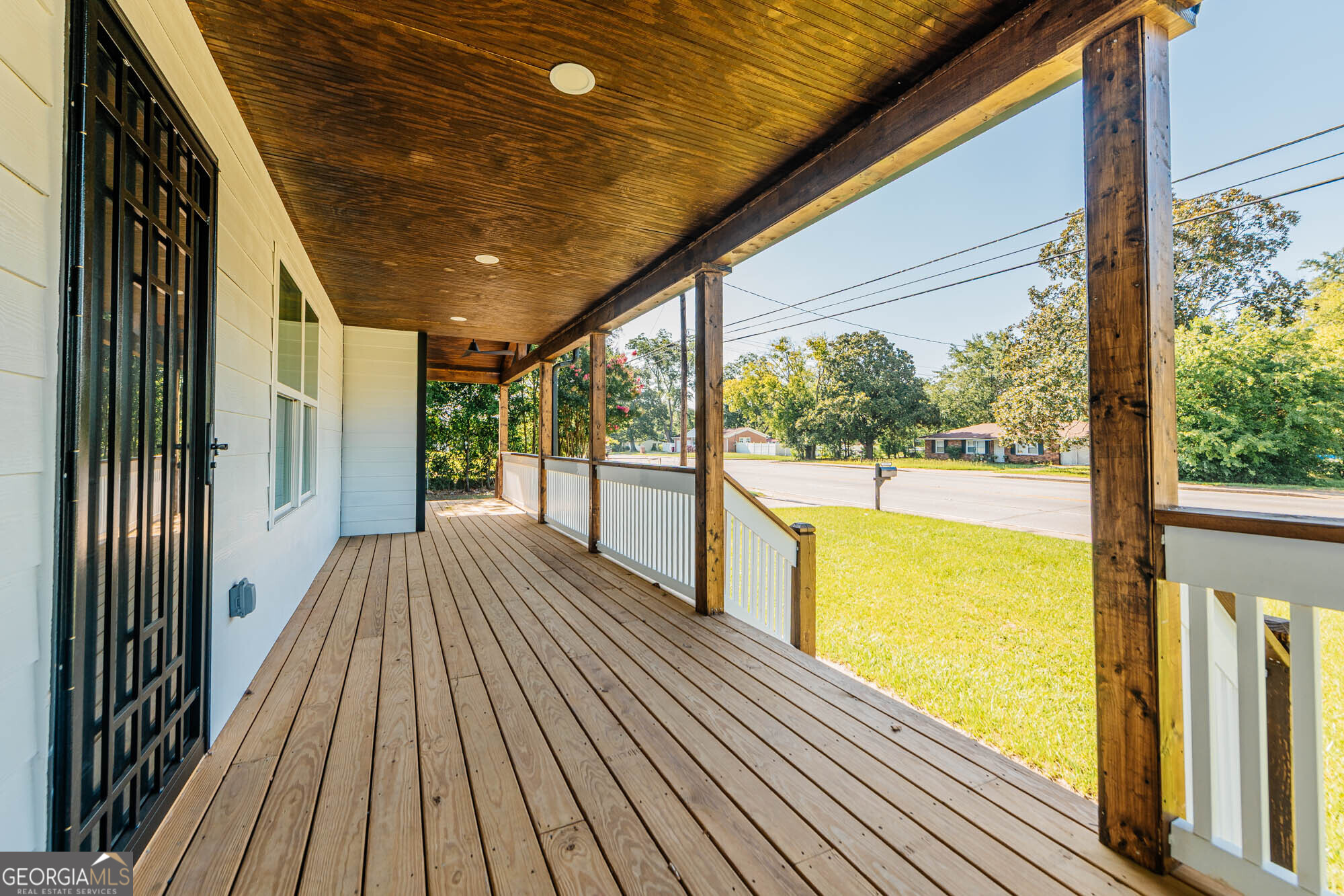 2521 Rocky Creek Road Macon, GA 31206 - Photo 5 of 33