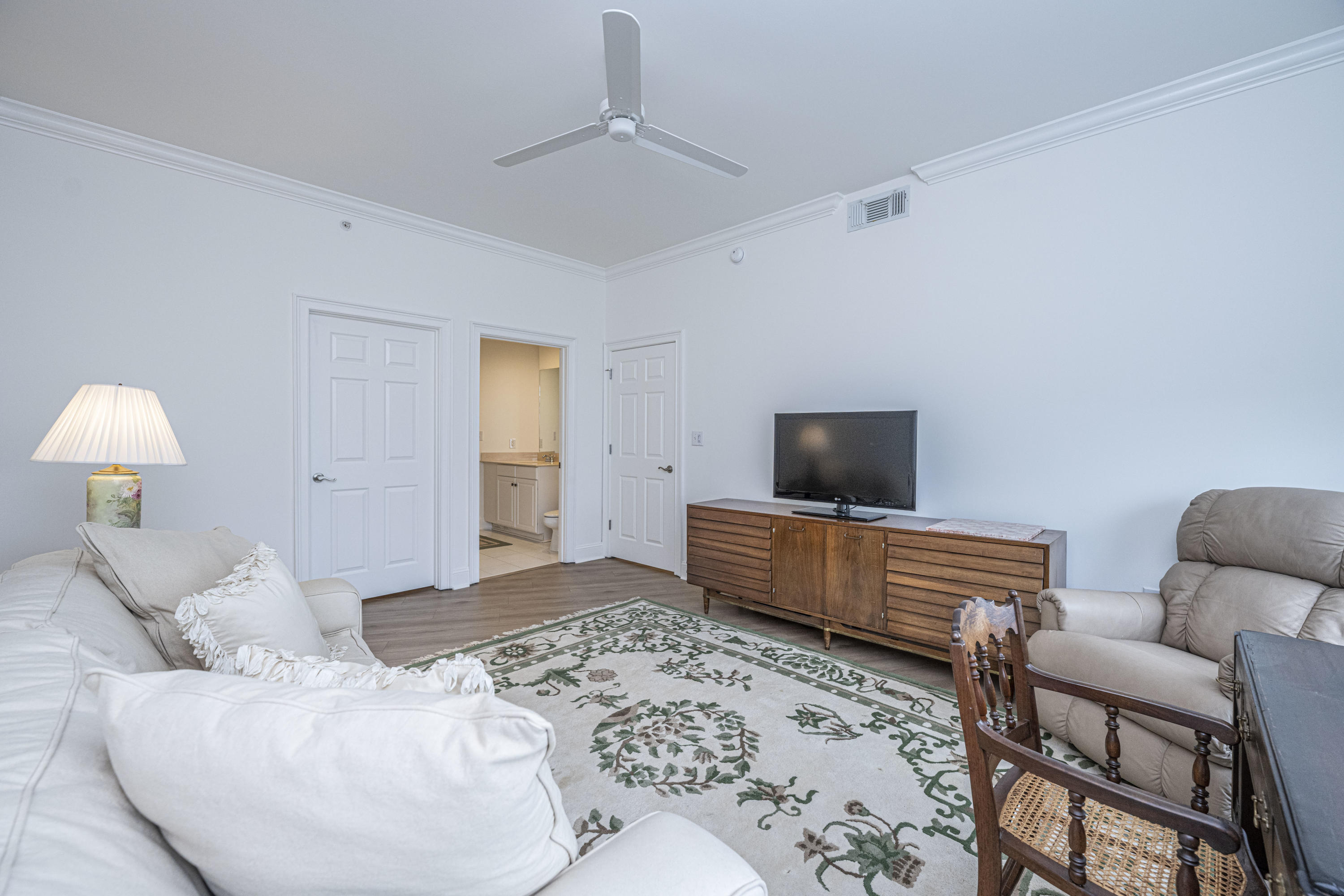 498 Albemarle Road, Unit 513 Charleston, SC 29407 - Photo 21 of 35 DSC_8735