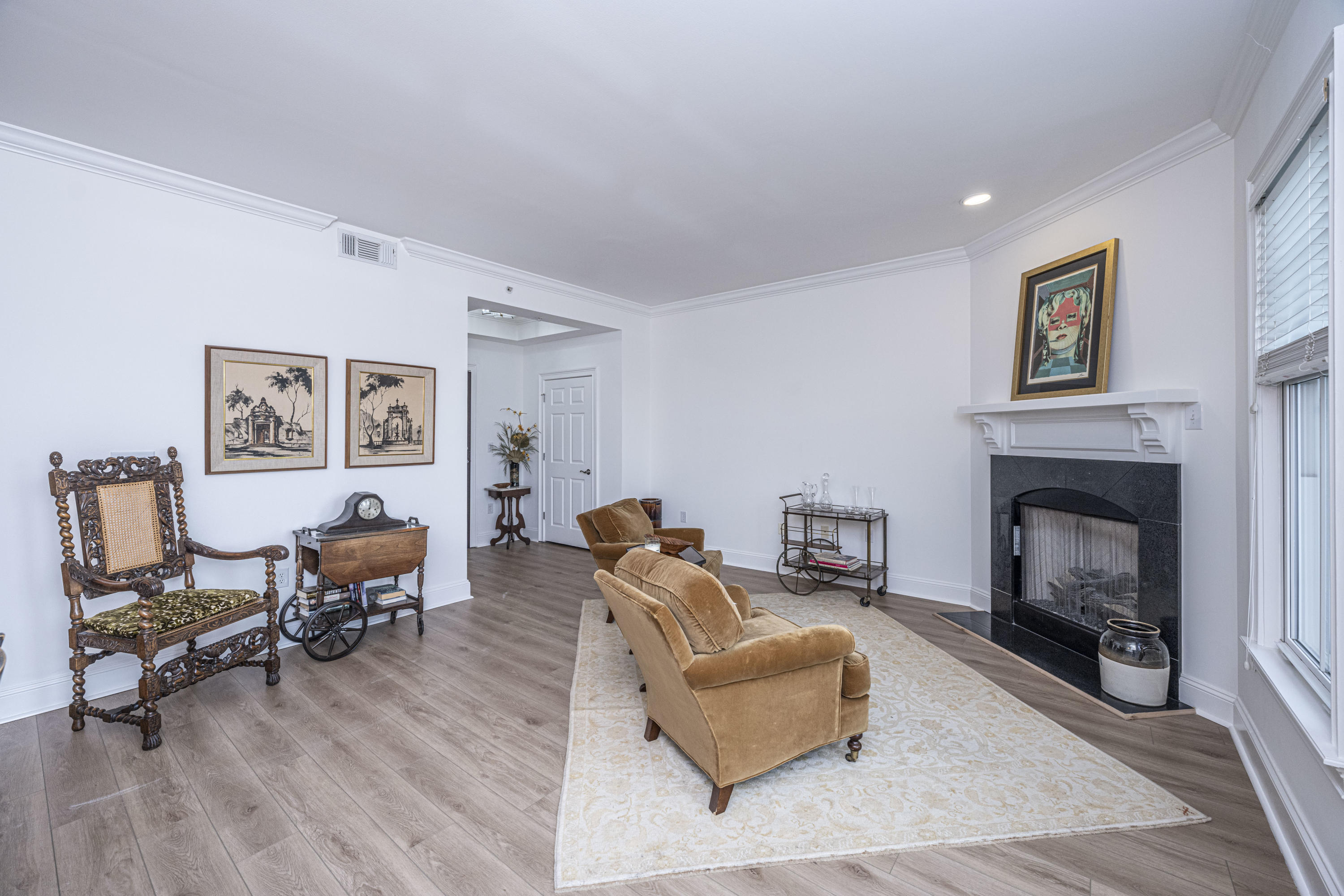 498 Albemarle Road, Unit 513 Charleston, SC 29407 - Photo 5 of 35 DSC_8717