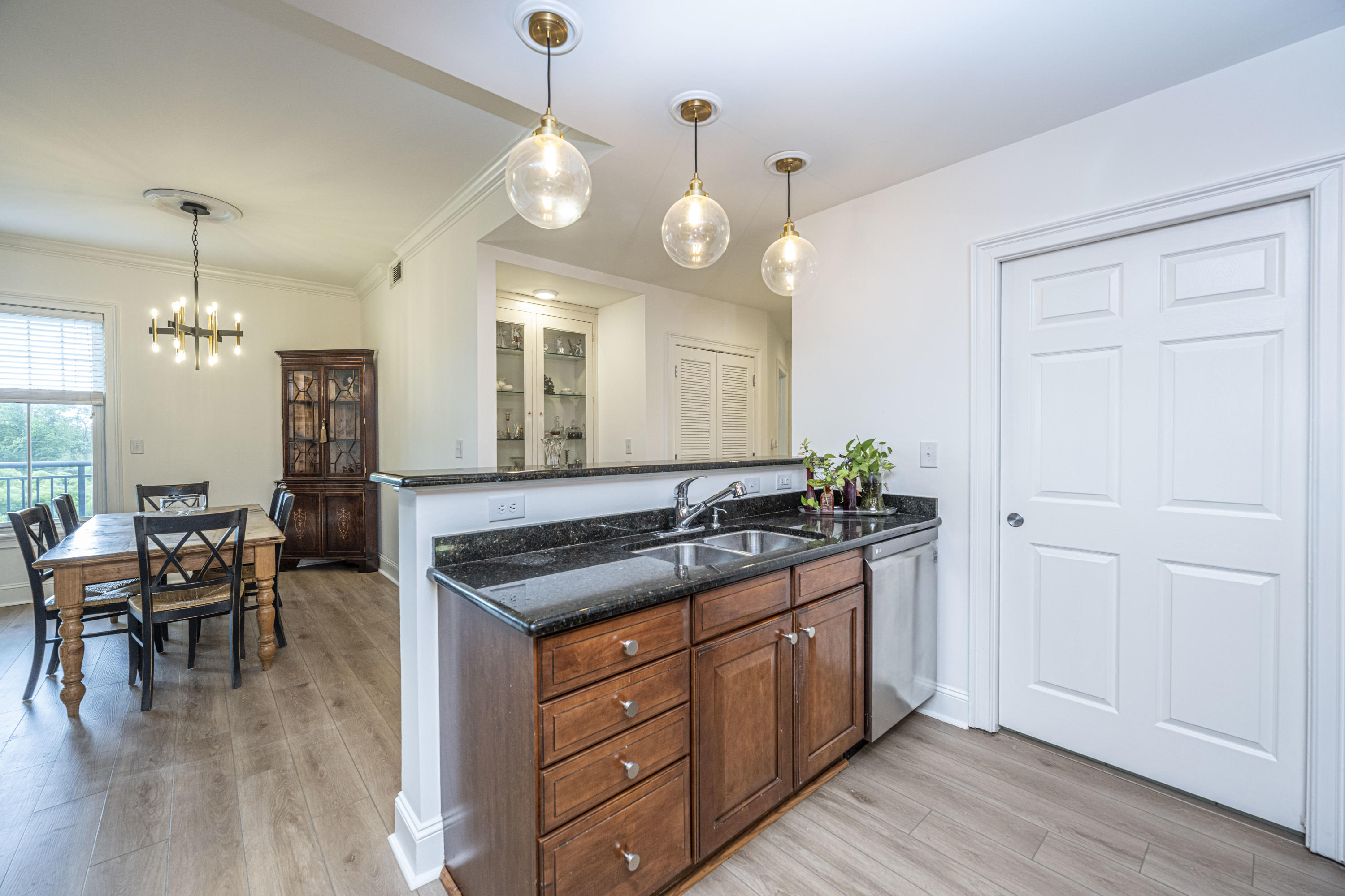 498 Albemarle Road, Unit 513 Charleston, SC 29407 - Photo 10 of 35 DSC_8726