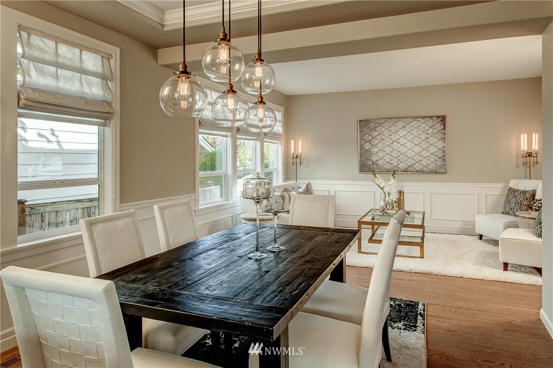 3509 Monterey Court Northeast Renton, WA 98056 - Photo 4 of 25 Gallery Image 4