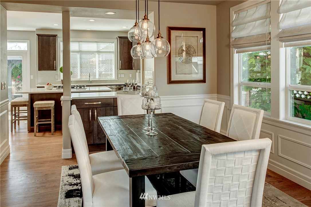 3509 Monterey Court Northeast Renton, WA 98056 - Photo 5 of 25 Gallery Image 5