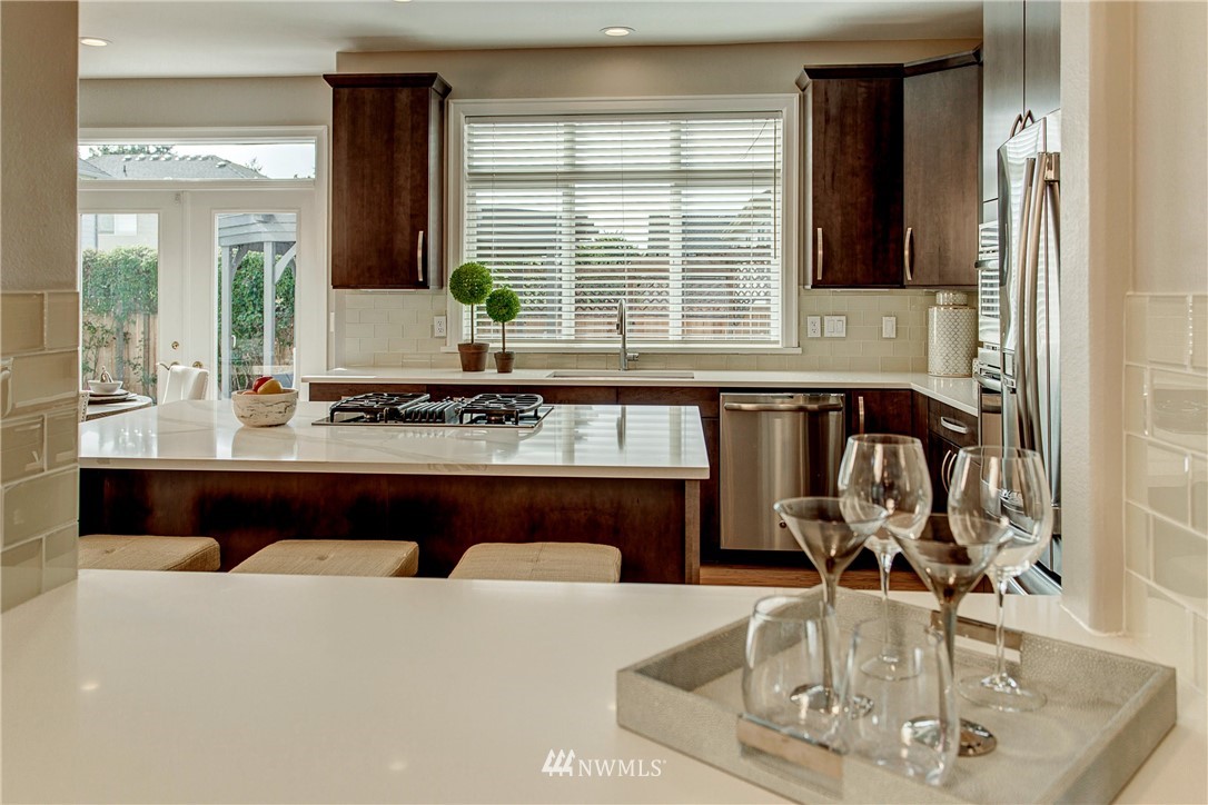 3509 Monterey Court Northeast Renton, WA 98056 - Photo 7 of 25 Gallery Image 7