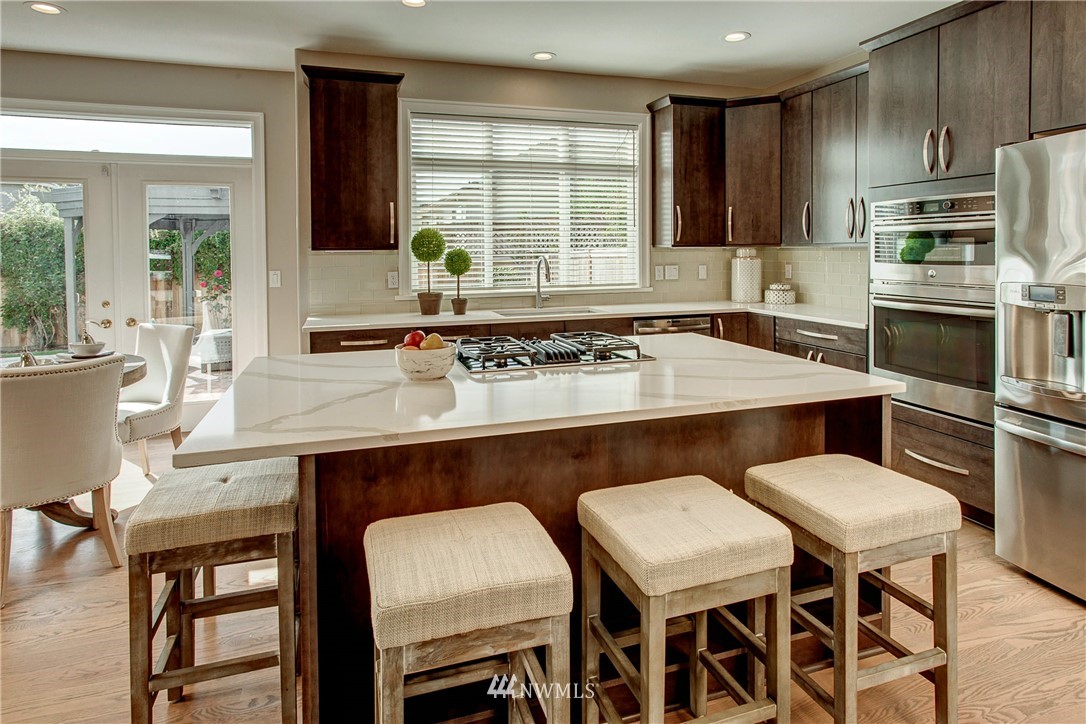 3509 Monterey Court Northeast Renton, WA 98056 - Photo 8 of 25 Gallery Image 8