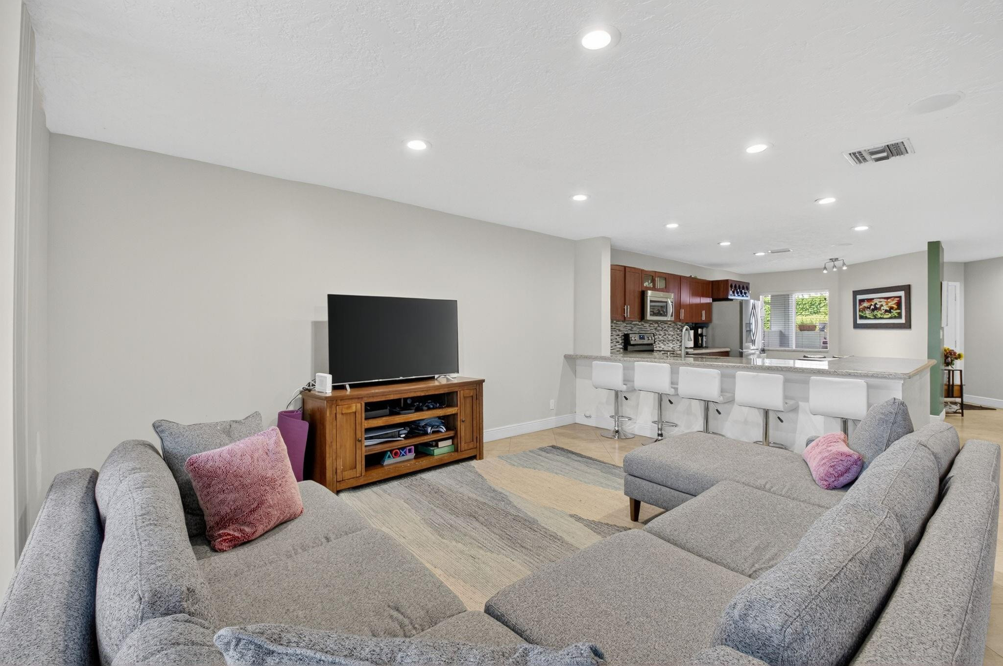 6037 Old Court Road, Unit 908 Boca Raton, FL 33433 - Photo 9 of 47 Photo 9