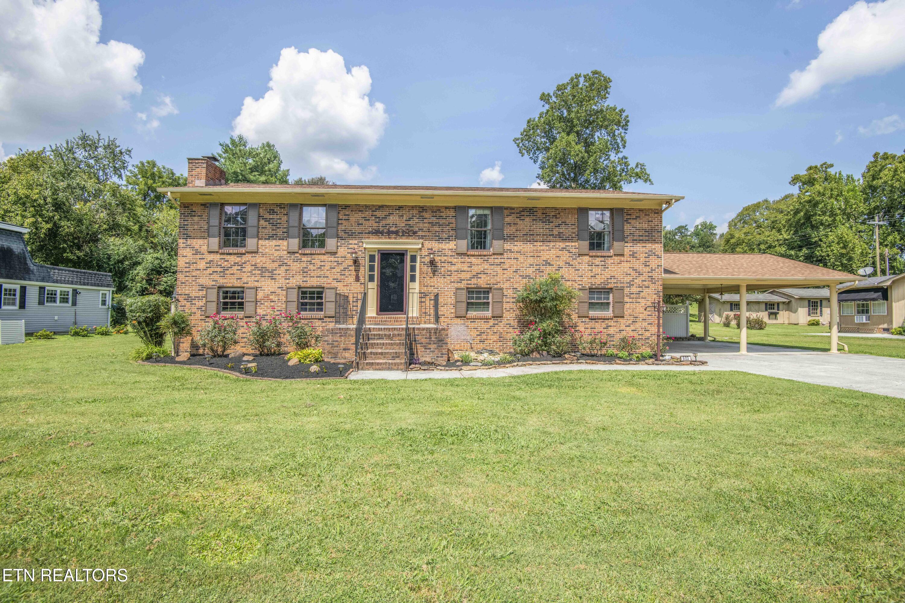 603 Riverbend Road Clinton, TN 37716 - Photo 1 of 60 exterior 2_1