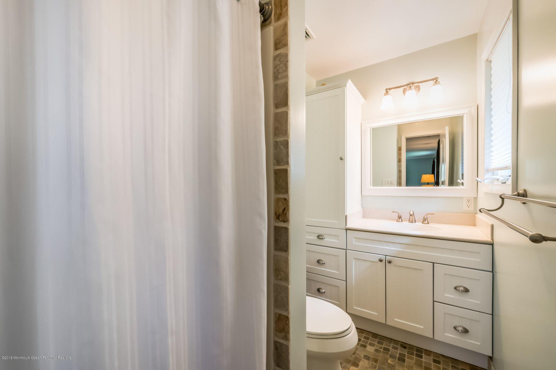 55 Ryan Road Marlboro, NJ 07746 - Photo 26 of 32 25