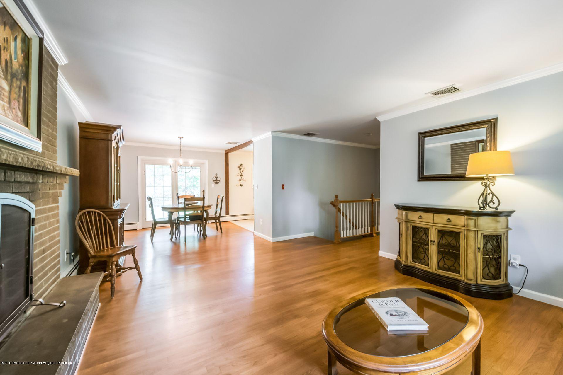 55 Ryan Road Marlboro, NJ 07746 - Photo 8 of 32 8