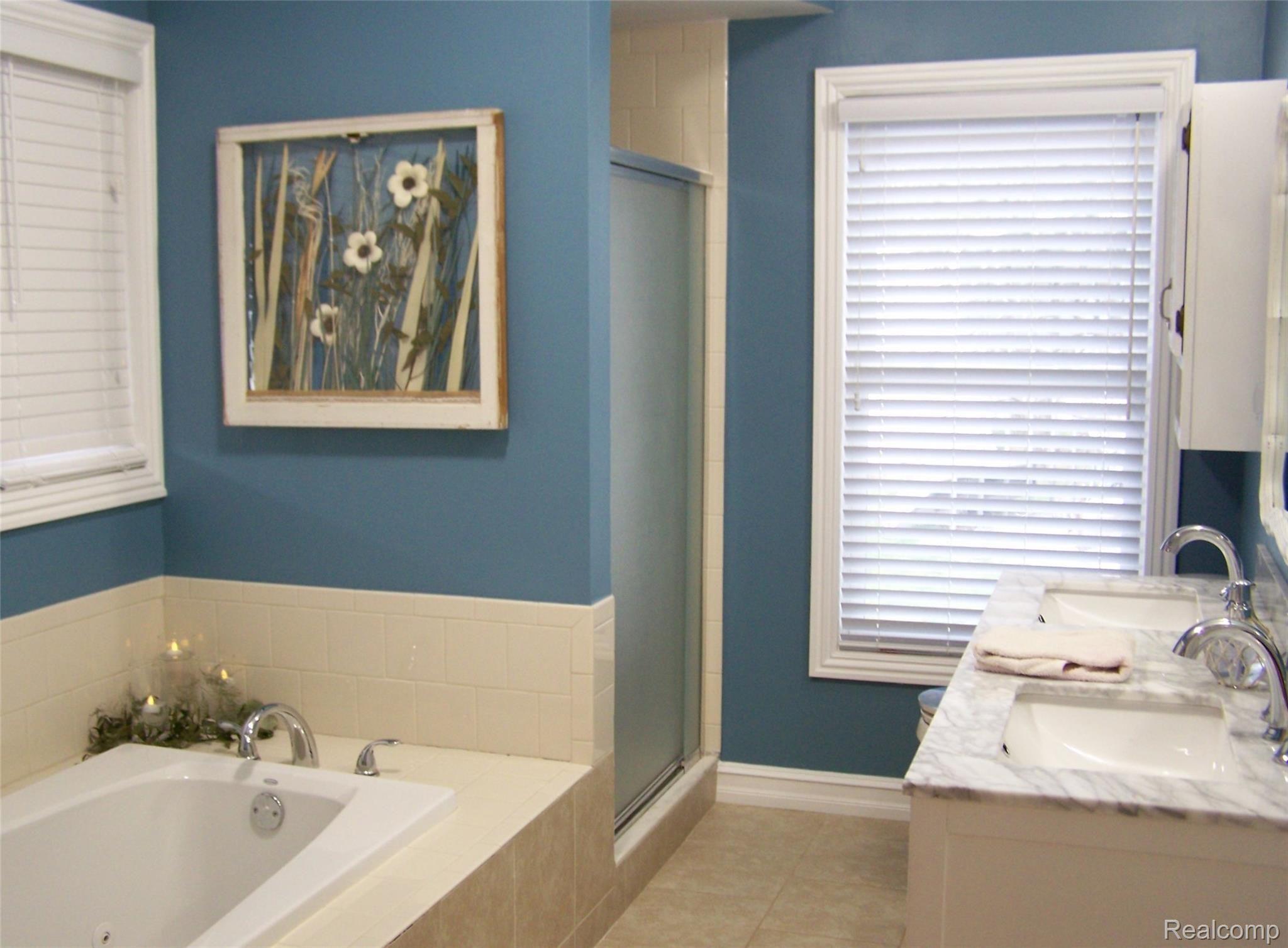 3325 Pointe Aux Barques Road Port Austin, MI 48467 - Photo 11 of 42 BathMain3.JPG