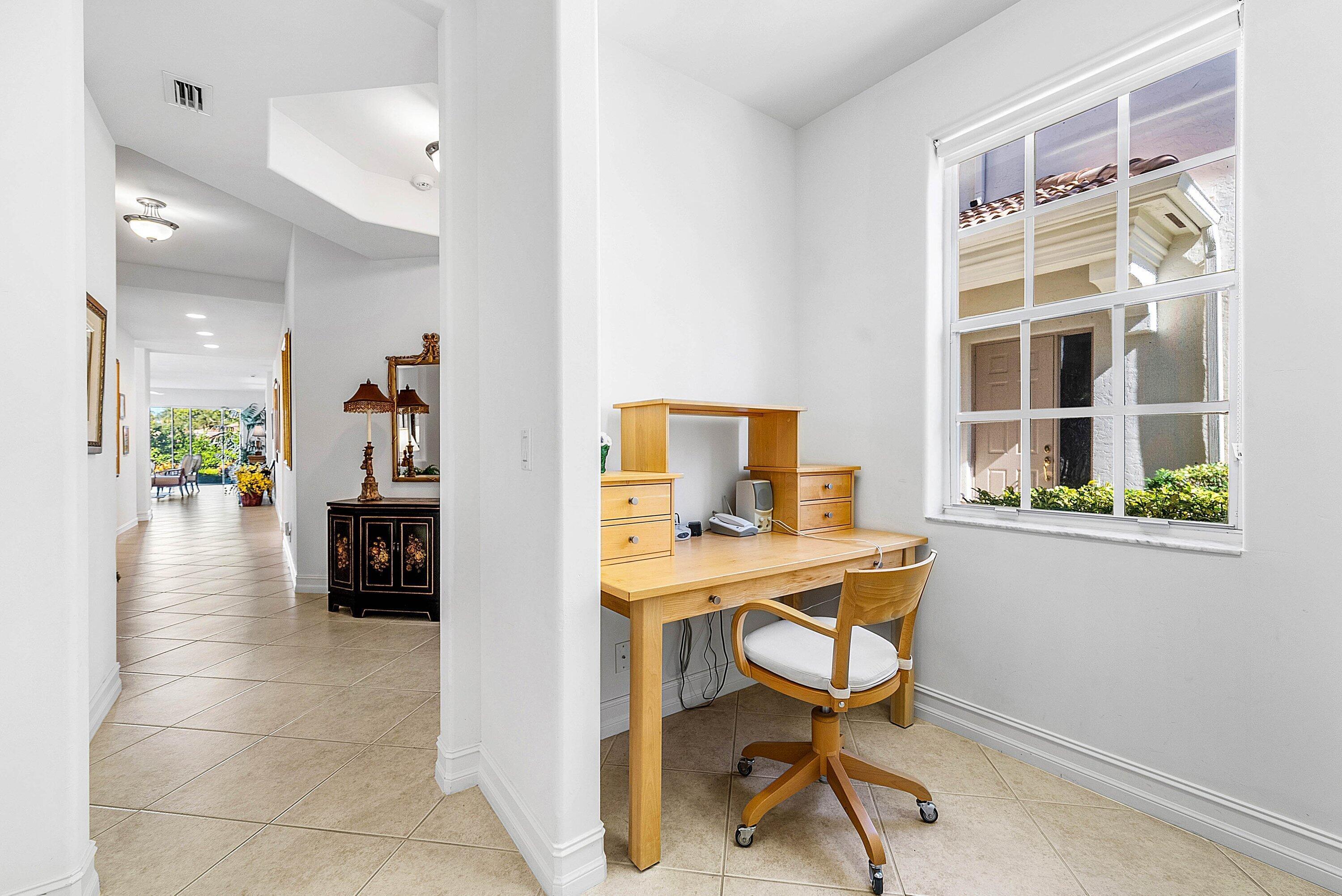 6197 Island Walk, Unit A Boca Raton, FL 33496 - Photo 23 of 51 Office area