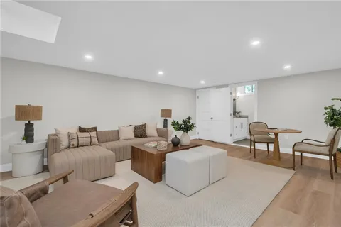 $1,650,000 | 19 Rhode Island Avenue, Providence, RI 02906
