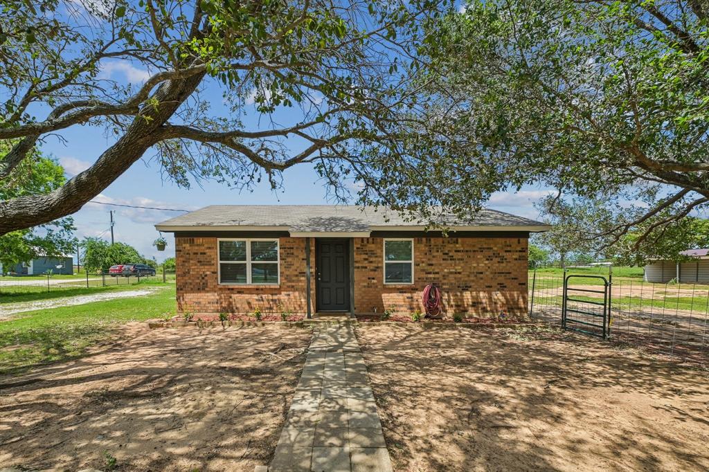 2762 West Highway 199 Springtown, TX 76082 - Photo 27 of 33 Fully fenced on 1-Acre