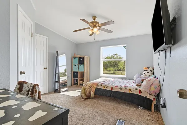 $249,000 | 247 Pr 4550, Hondo, TX 78861