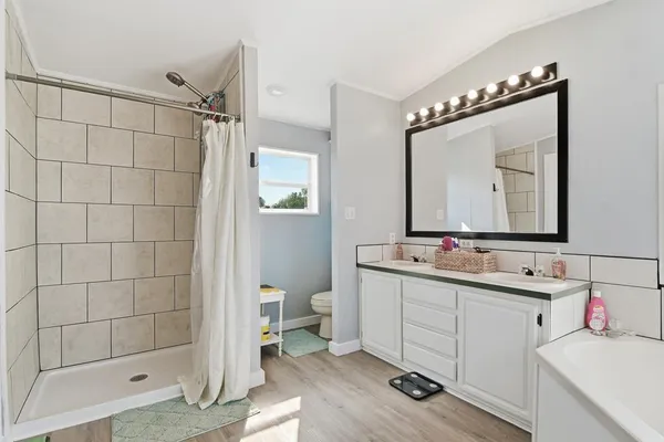 $249,000 | 247 Pr 4550, Hondo, TX 78861