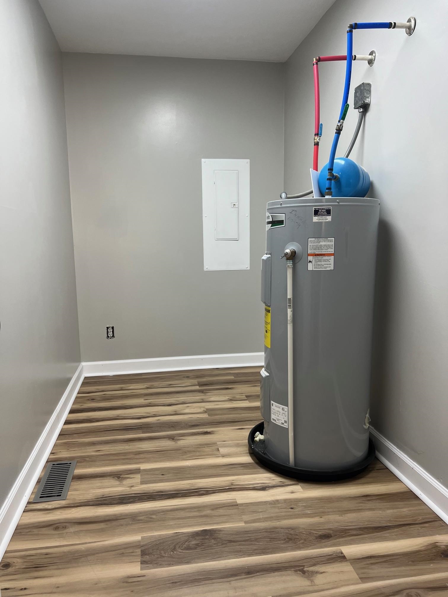 2014 First Street Staunton, VA 24401 - Photo 9 of 13