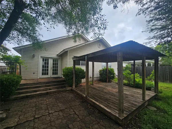 $1,800 | 2810 Adelen Lane, Round Rock, TX 78664