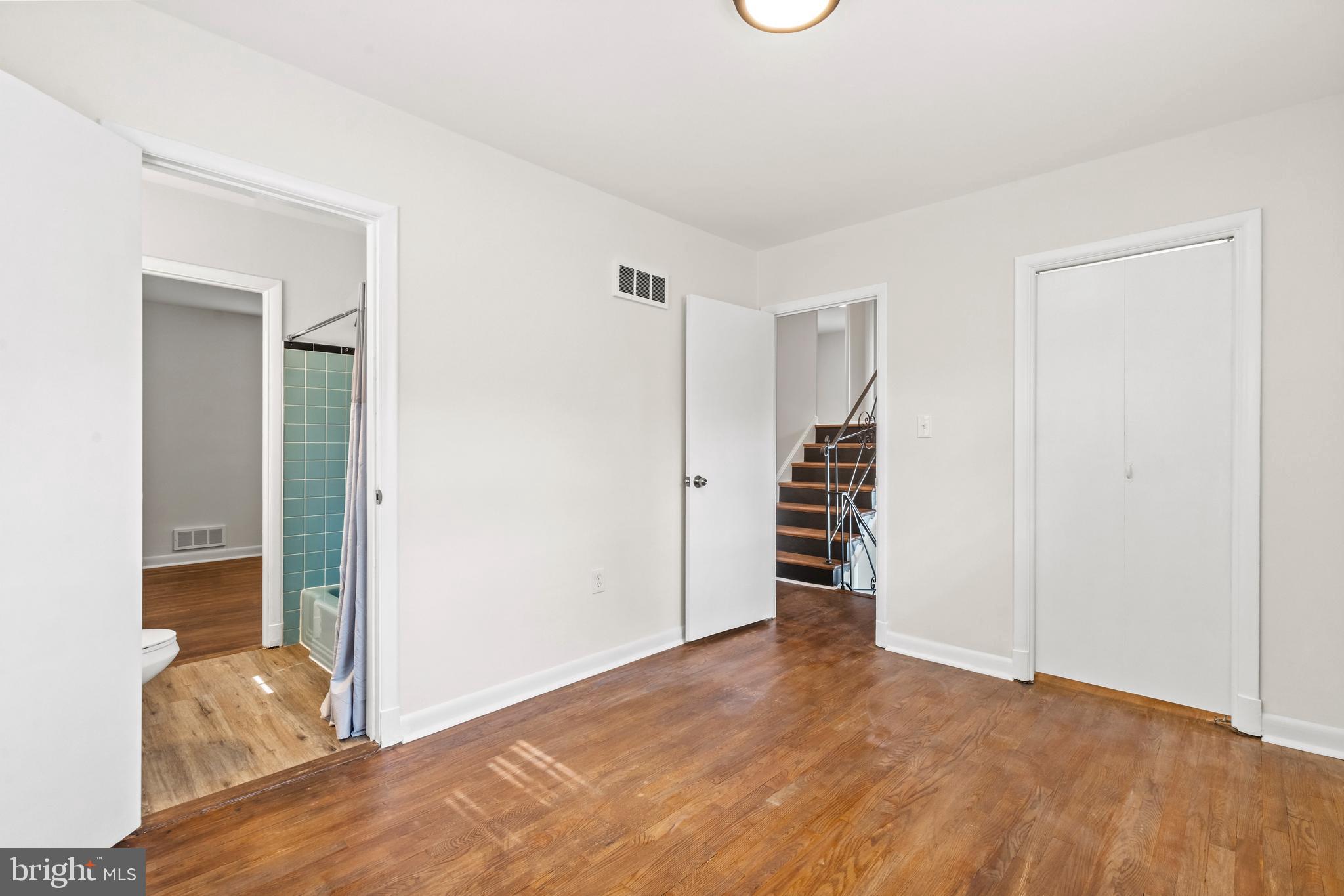 6217 Stoneham Road Bethesda, MD 20817 - Photo 14 of 35